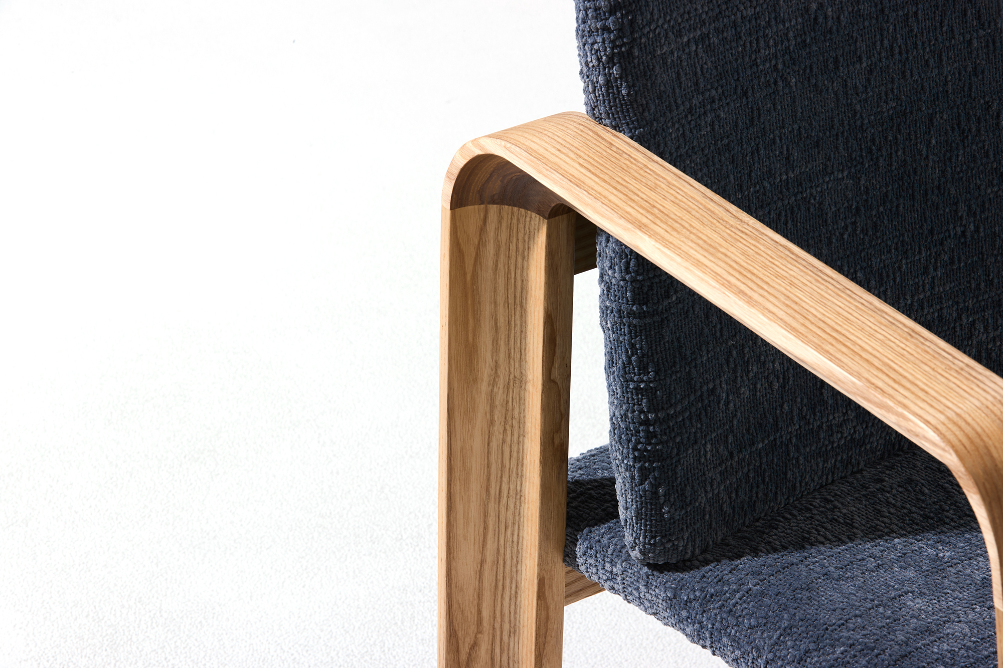 Annual studies - Seating