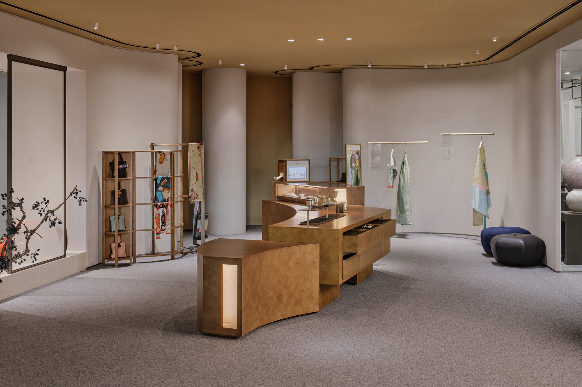 Korean Traditional Culture Center ICN T2