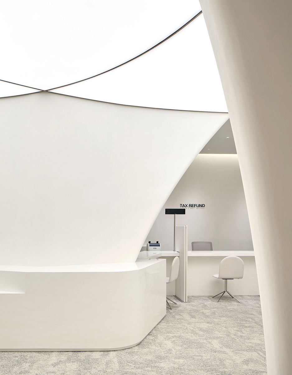 The Hyundai Global Lounge